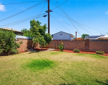 1225 W Glenmere - Photo Thumbnail 34