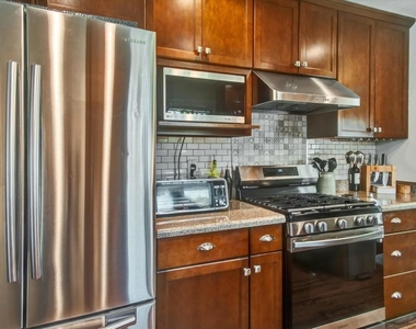 508 Village Road - Photo Thumbnail 10