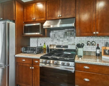 508 Village Road - Photo Thumbnail 9