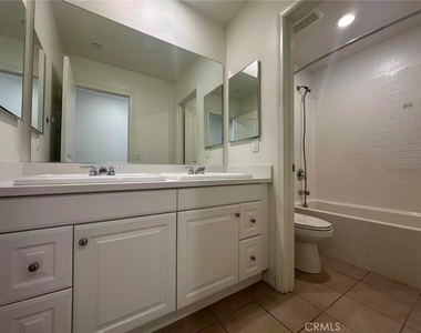 12050 Meander Way - Photo Thumbnail 8