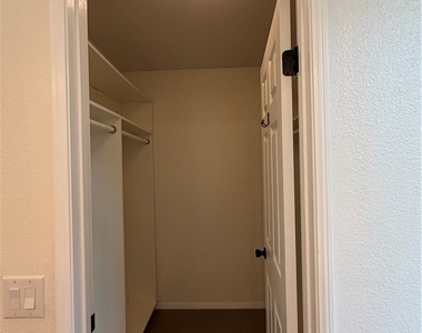 11682 Mount Baker Court - Photo Thumbnail 10