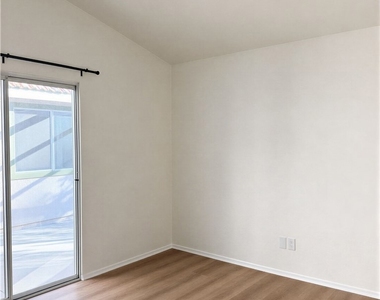 11682 Mount Baker Court - Photo Thumbnail 14