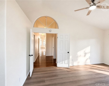11682 Mount Baker Court - Photo Thumbnail 5