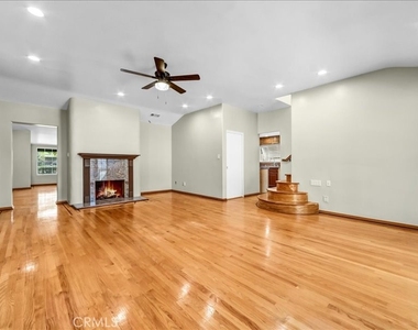 1315 W Valleyheart - Photo Thumbnail 5