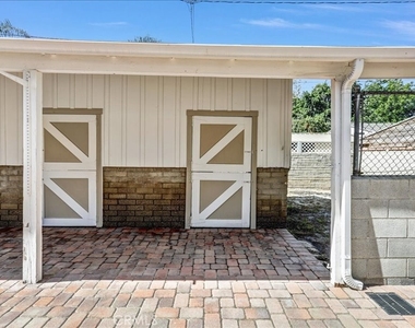 1315 W Valleyheart - Photo Thumbnail 21