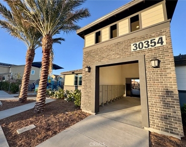 36980 Camino Springs Avenue - Photo Thumbnail 42