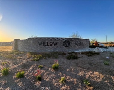 36980 Camino Springs Avenue - Photo Thumbnail 43