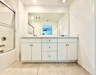 36980 Camino Springs Avenue - Photo Thumbnail 31