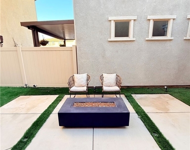 29502 Marx Way - Photo Thumbnail 4