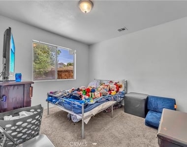 44920 Calston Avenue - Photo Thumbnail 8