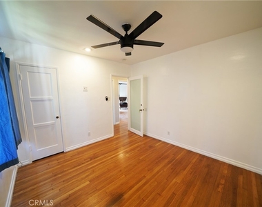 13719 S San Pedro - Photo Thumbnail 14