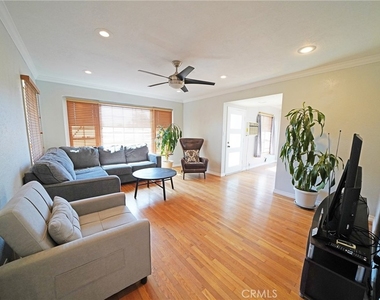 13719 S San Pedro - Photo Thumbnail 5