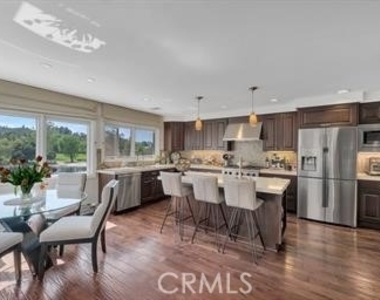 4645 Park Mirasol - Photo Thumbnail 8