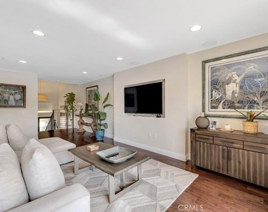 4645 Park Mirasol - Photo Thumbnail 12