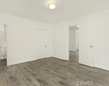 409 W Harvard - Photo Thumbnail 7