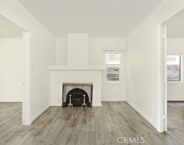 409 W Harvard - Photo Thumbnail 3