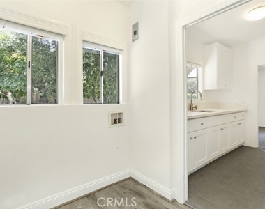 409 W Harvard - Photo Thumbnail 12