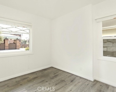 409 W Harvard - Photo Thumbnail 4