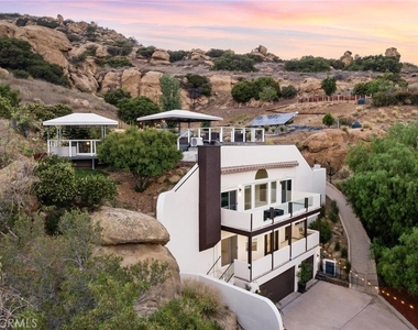 22870 Trigger Street - Photo Thumbnail 15