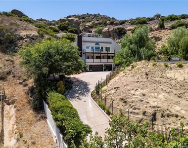 22870 Trigger Street - Photo Thumbnail 1