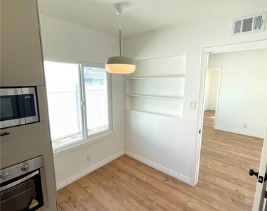 8015 Mcnulty - Photo Thumbnail 7
