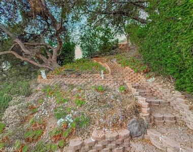 1902 Stonesgate - Photo Thumbnail 16