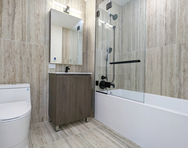 388 Vernon Avenue - Photo Thumbnail 7