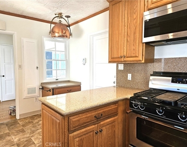 1431 W Paseo Del Mar - Photo Thumbnail 9
