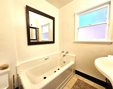 1431 W Paseo Del Mar - Photo Thumbnail 15
