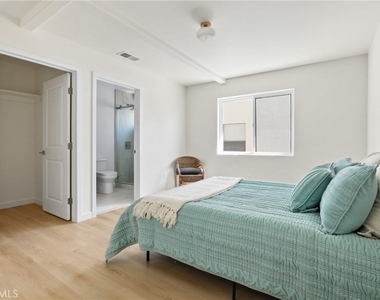 1614 W 214th - Photo Thumbnail 15