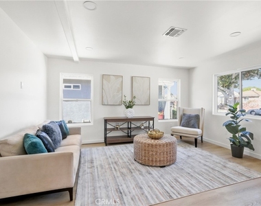 1614 W 214th - Photo Thumbnail 4
