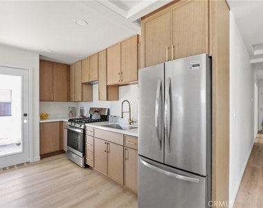 1614 W 214th - Photo Thumbnail 8