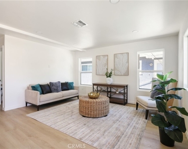 1614 W 214th - Photo Thumbnail 5