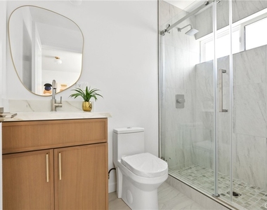 1614 W 214th - Photo Thumbnail 19