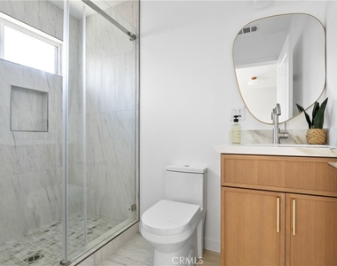 1614 W 214th - Photo Thumbnail 13
