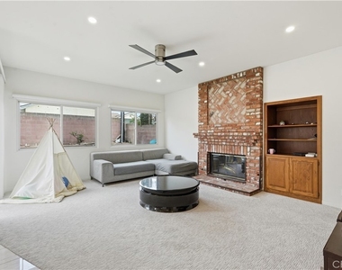 19922 Mansel Avenue - Photo Thumbnail 18