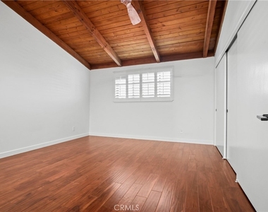 1133 24th Street - Photo Thumbnail 11