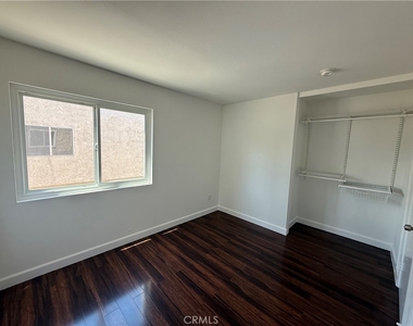 1301 Wheaton Way - Photo Thumbnail 10