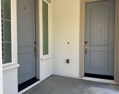 6955 Larochelle - Photo Thumbnail 2