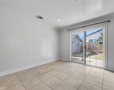8801 Mays Avenue - Photo Thumbnail 5