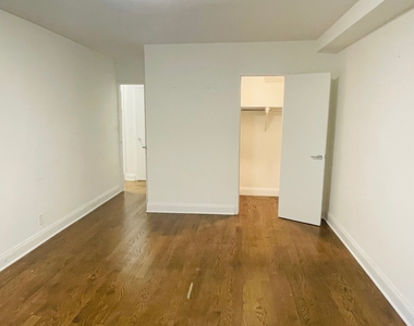 400 East 89th Street - Photo Thumbnail 10