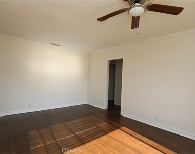 14461 Cullen - Photo Thumbnail 2