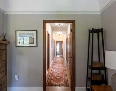 1541 Rose Villa Street - Photo Thumbnail 15