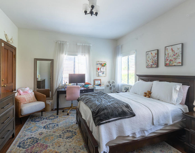 1541 Rose Villa Street - Photo Thumbnail 23