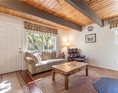 548 Moreno Lane - Photo Thumbnail 6