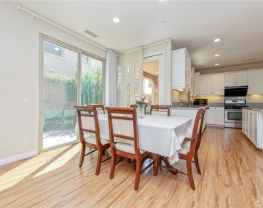 132 Parkwood - Photo Thumbnail 6