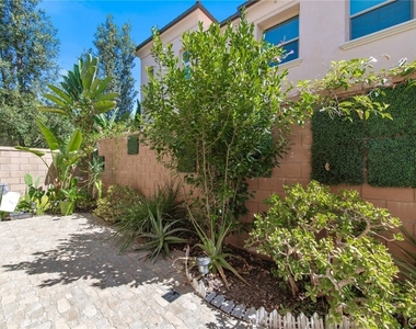 132 Parkwood - Photo Thumbnail 33