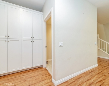 132 Parkwood - Photo Thumbnail 13