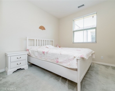 132 Parkwood - Photo Thumbnail 23