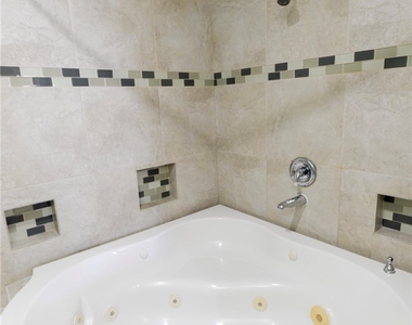 2501 S. El Camino Real - Photo Thumbnail 19